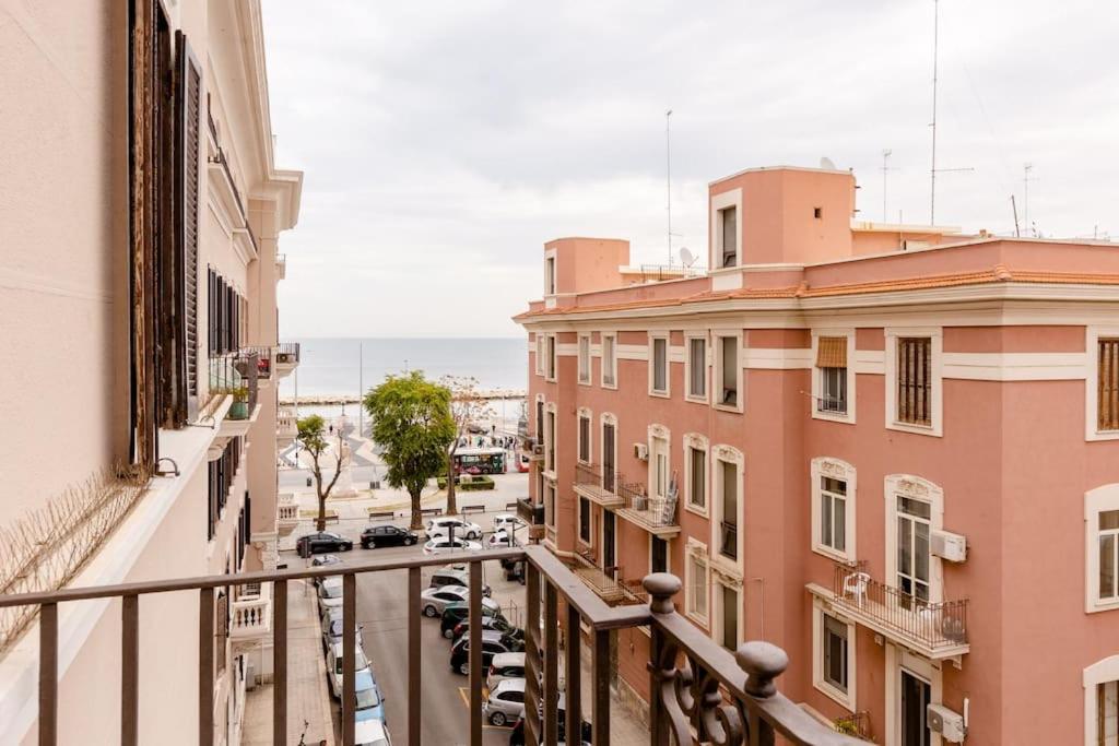 Casa Jole, Appartamento In Centro Bari Exterior photo